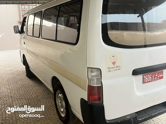 باص نيسان للبيع