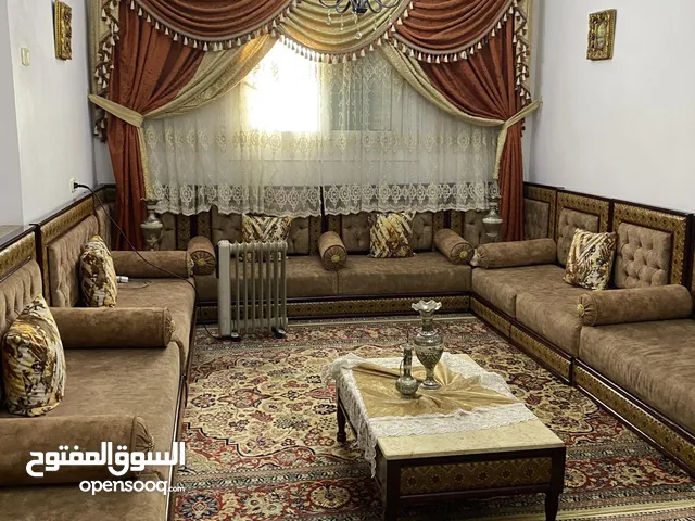 140 m2 5 Bedrooms Apartments for Sale in Tripoli Gorje