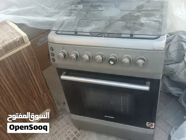 غاز مع فرن من الاسفل للبيع