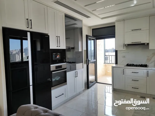 165 m2 3 Bedrooms Apartments for Rent in Ramallah and Al-Bireh Al Masyoon