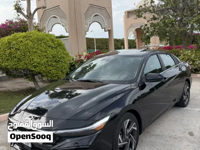 2024 هيونداي النترا Limited