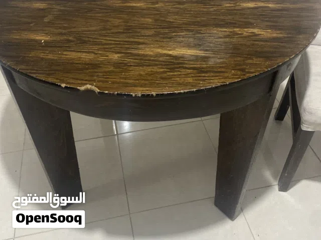 طاوله سفره مع 4 كراسي 50دينار