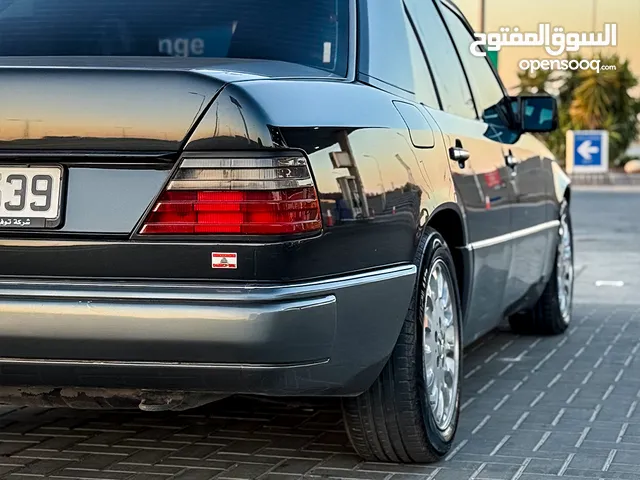 مرسيدس w124 بطة 1993