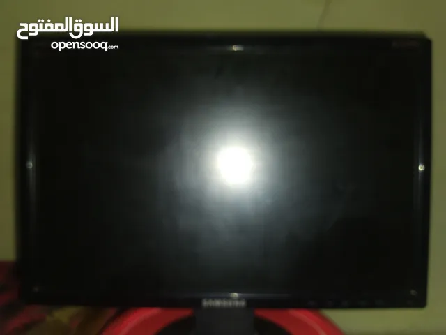 19.5" Samsung monitors for sale  in Tripoli