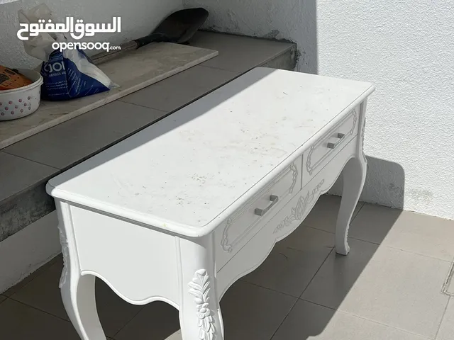 طاوله كبيره