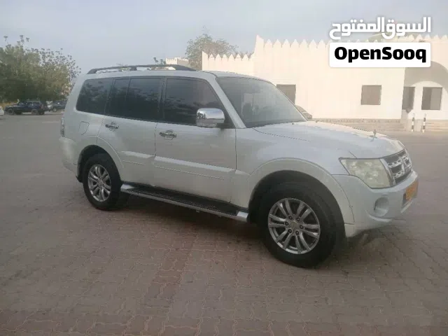 2014, Mitsubishi, Pajero, GLX