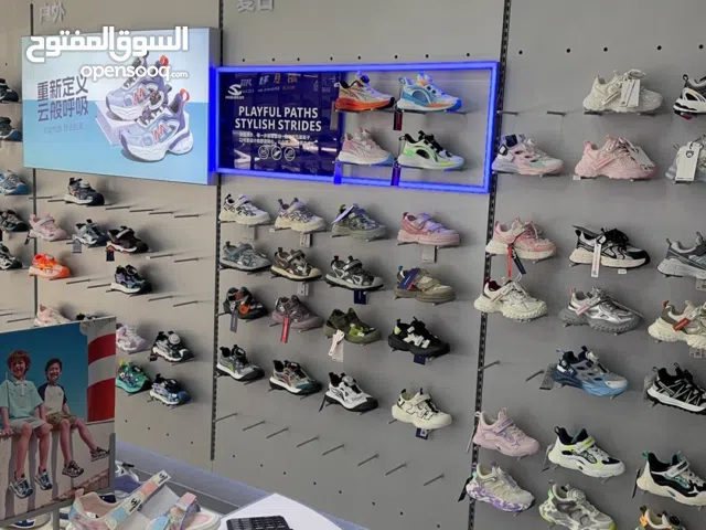 We sell shoes wholesale only. Please send your city and business type to receive the catalog.