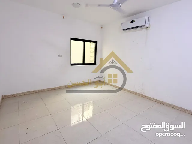 125 m2 2 Bedrooms Apartments for Rent in Basra Khadra'a