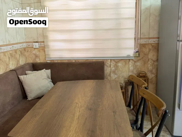 ميز طعام للبيع