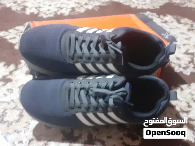 45 Slippers & Flip flops in Al Khums