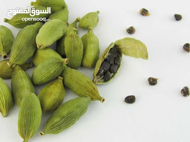 هيل فاخر بوزن 100 غرام – عبير وطعم استثنائي بين يديك