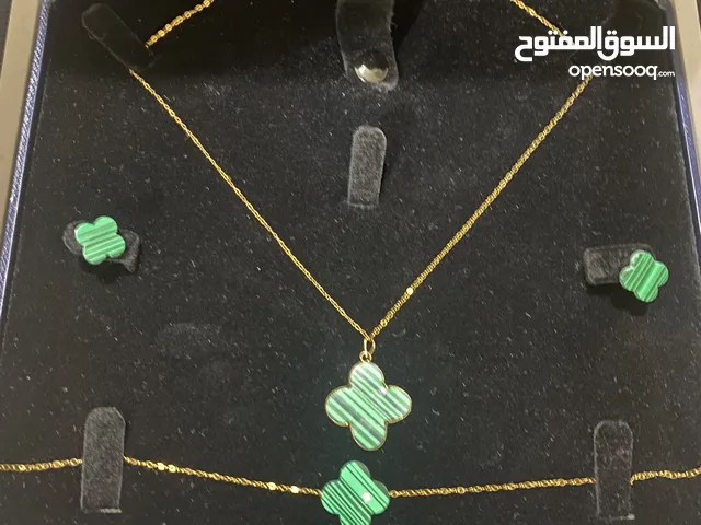 طقم ذهب فان كليف