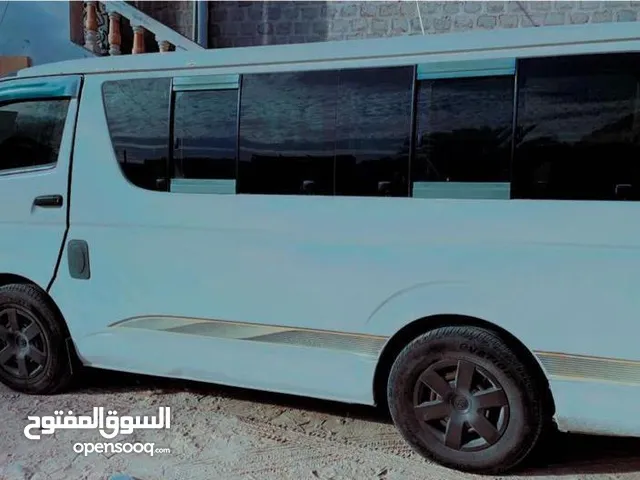 Used Toyota Hiace in Al-Mahrah