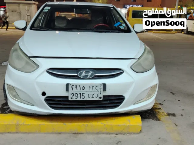2016 هيونداي اكسنت GL