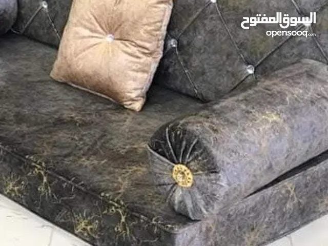 تفصيل جميع المجالس العربية والخليجية يوجد مجالس جاهزه ستاندر يوجد برادي جاهزه وتفصيل