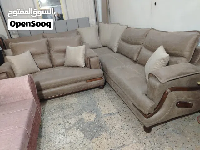 مفروشات البيت الدافئ