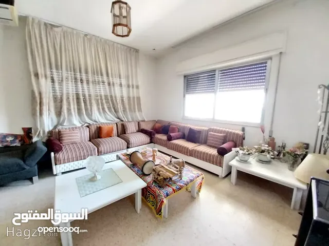 250 m2 3 Bedrooms Apartments for Rent in Amman Daheit Al Rasheed