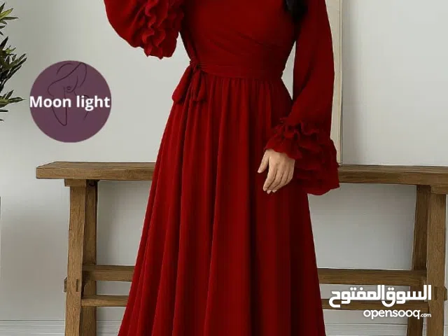 فستان نسائي كلاسيكي