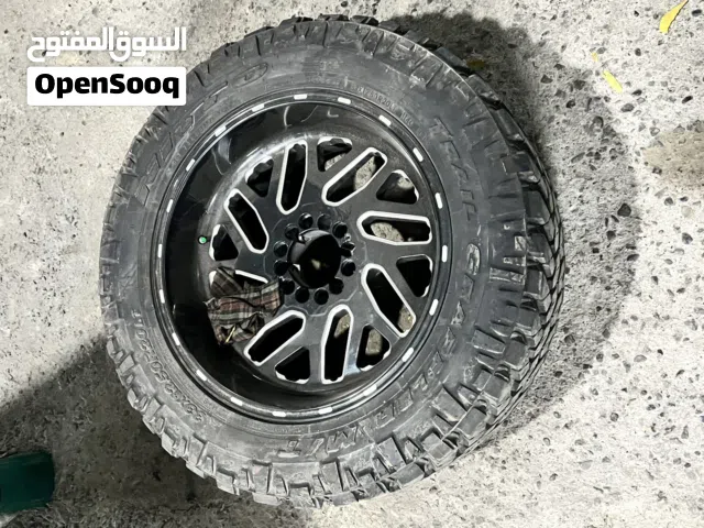 رنجات كبار قياس 20 مع اطارات حجريه ماركه نيتو للبيع