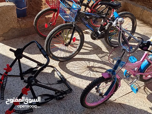 دراجات هوائية و حمالة دراجات   بسكليتات للبيع المستعجل ولادي و بناتي