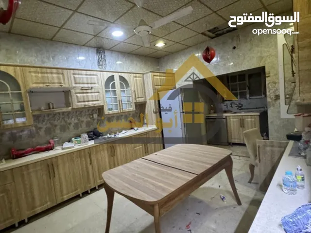 300 m2 5 Bedrooms Townhouse for Rent in Basra Other