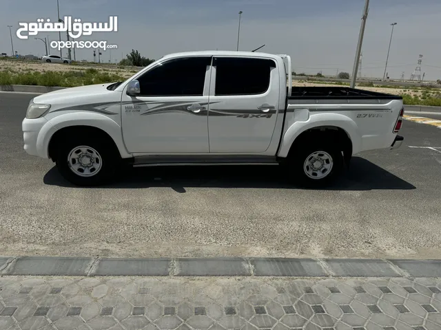 Used Toyota Hilux in Abu Dhabi