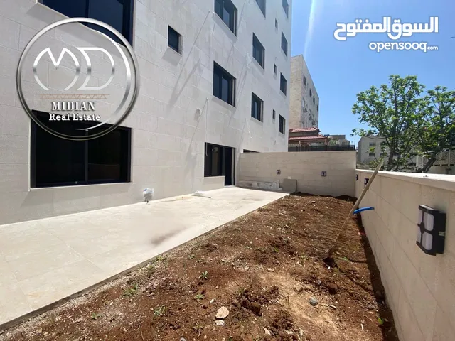 265 m2 4 Bedrooms Apartments for Sale in Amman Um Uthaiena