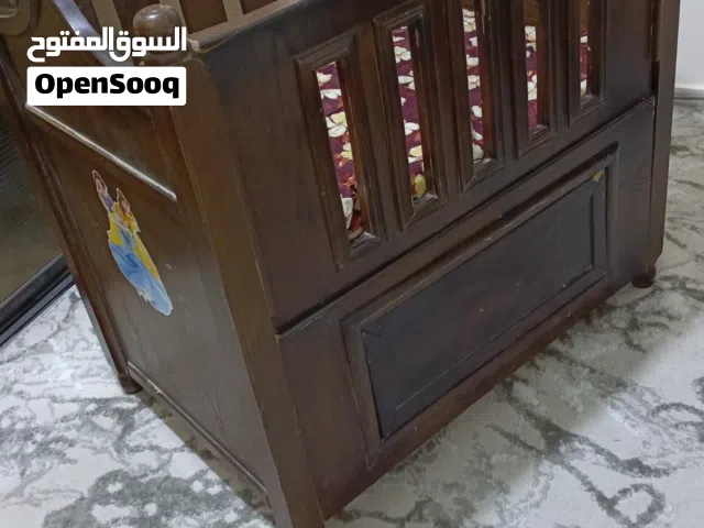 تخت بيبي للبيع