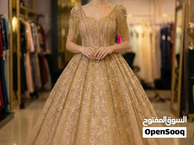 فساتين راقية للمناسبات والأفراح مطرزة كريستال رقم 1