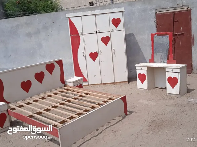 للبيع غرفة نوم ماليزي