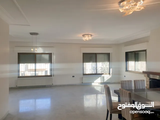 320m2 4 Bedrooms Apartments for Rent in Amman Um Uthaiena