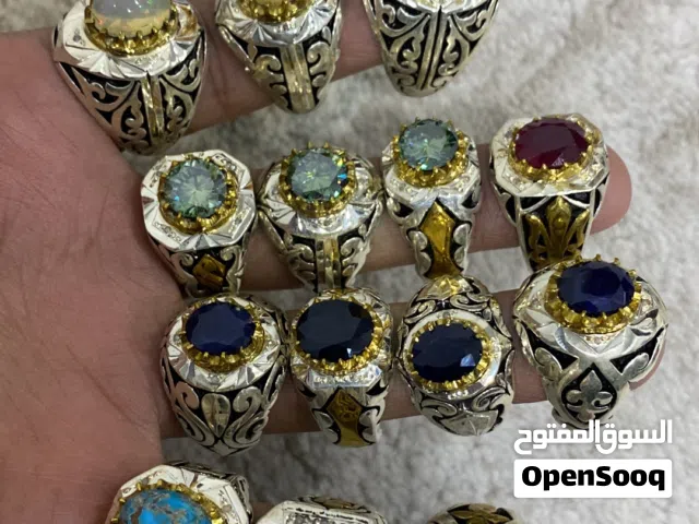 خواتيم بلوريات وفيروز نيشابوري