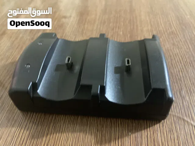 قاعدة شحن جوستكات بلي 3