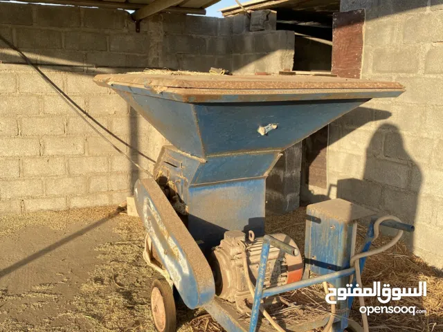 معدة طحن الحشائش والاعلاف وسعف النخيل