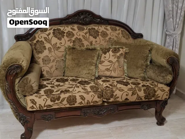 كنب مستعمل نضيف +جنيه+جزامه
