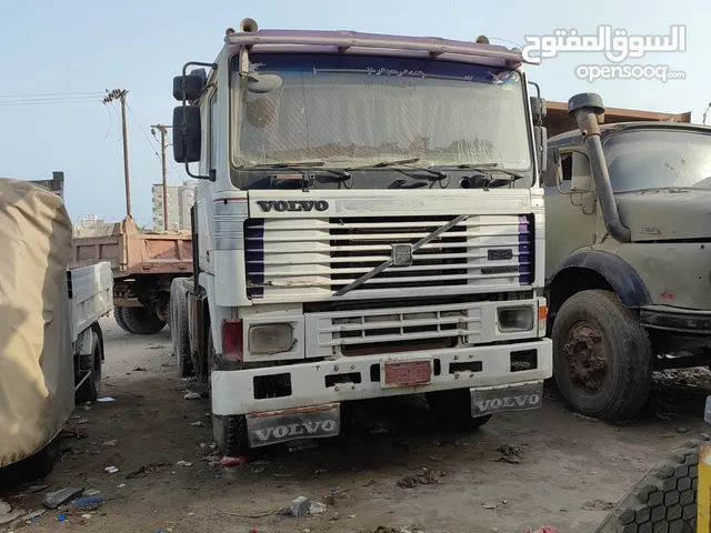 Tractor Unit Volvo 1991 in Aden