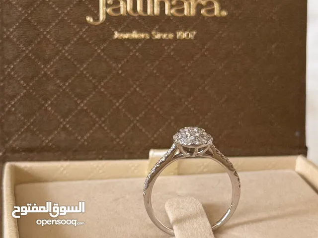 دبلة ذهب من جوهرة ألماس