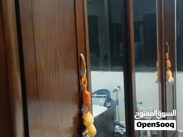 غرفة للبيع