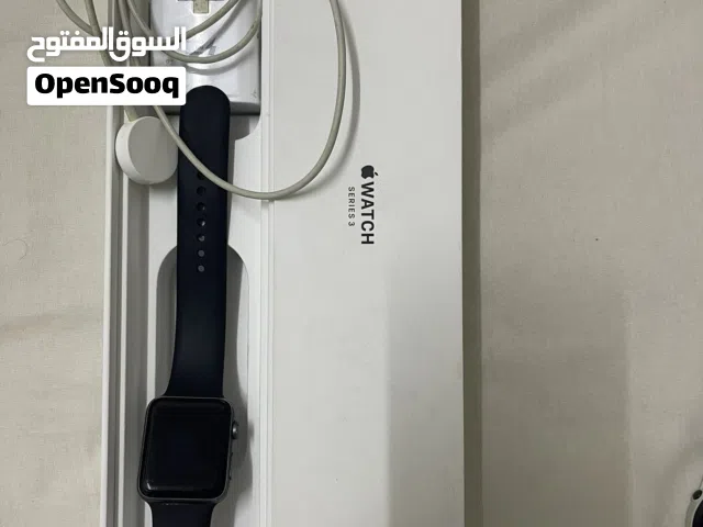 ساعة ابل الاصدار الثالث نضيفه مع الشاحن