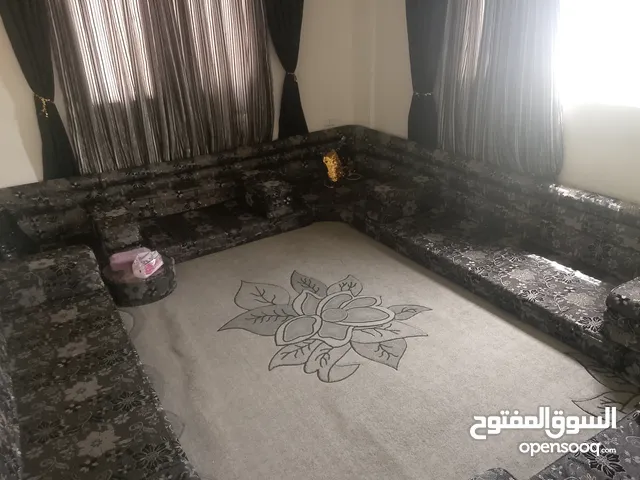 اثاث منزل غرفت نوم وعرفت مجلس عربي وطاولة سفره 6مقاعد