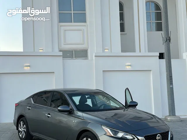 نيسان اللتيما 2020 s