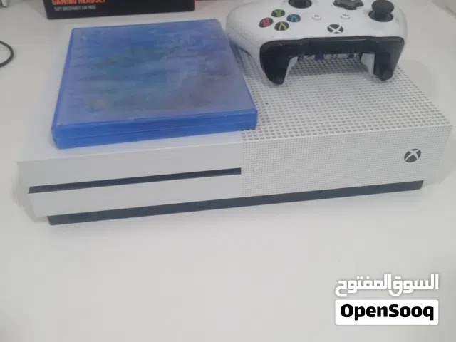 Xbox One S Xbox for sale in Al Sharqiya