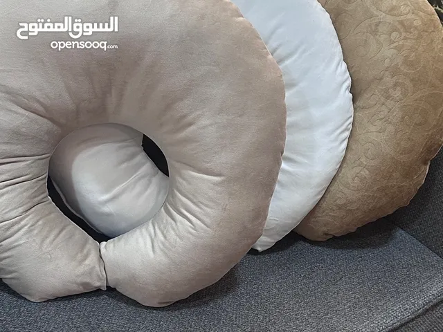 مخدات رضاعه للأم والطفل