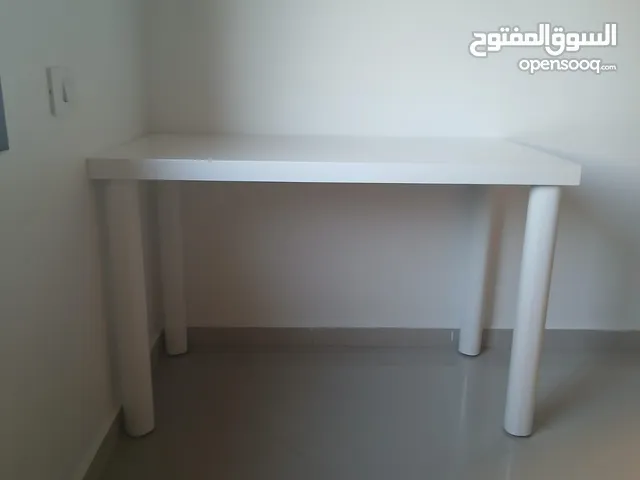 طاولة مفصلة جاهزة خشب
