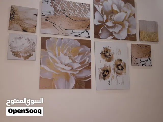 متفرقات للبيع جديده ولا خدش السايد لامب بسعر 7  والبرواز بسعر 10