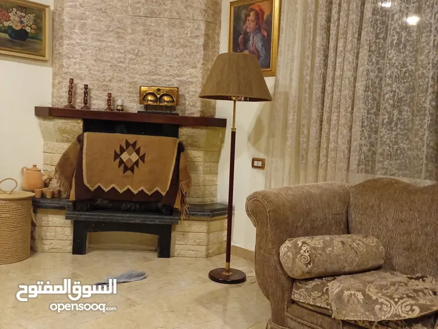 287 m2 4 Bedrooms Townhouse for Sale in Irbid Aban