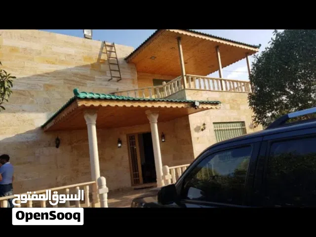 160 m2 3 Bedrooms Villa for Sale in Salt Seehan