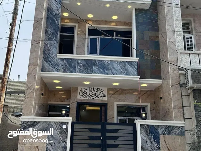 245 m2 3 Bedrooms Townhouse for Sale in Baghdad Jihad