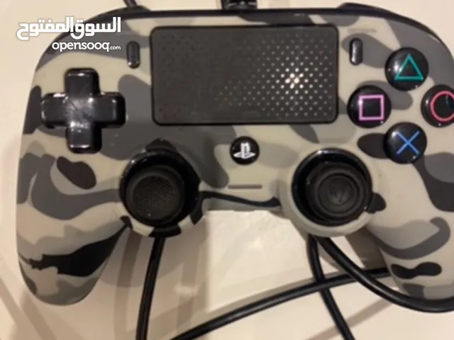 يد سوني 4 احترفيه اخت الجديده نظيفه بالمجمعه