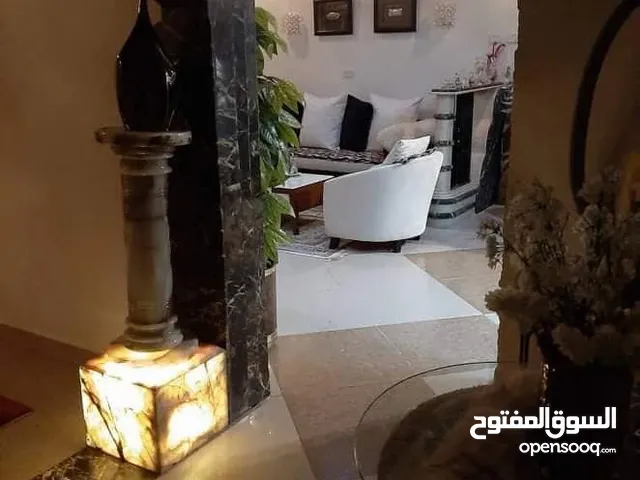 155m2 4 Bedrooms Apartments for Sale in Tripoli Zawiyat Al Dahmani